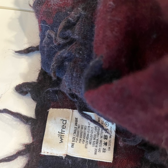 Wilfred wool blanket scarf - dark red/blue - Picture 5 of 6